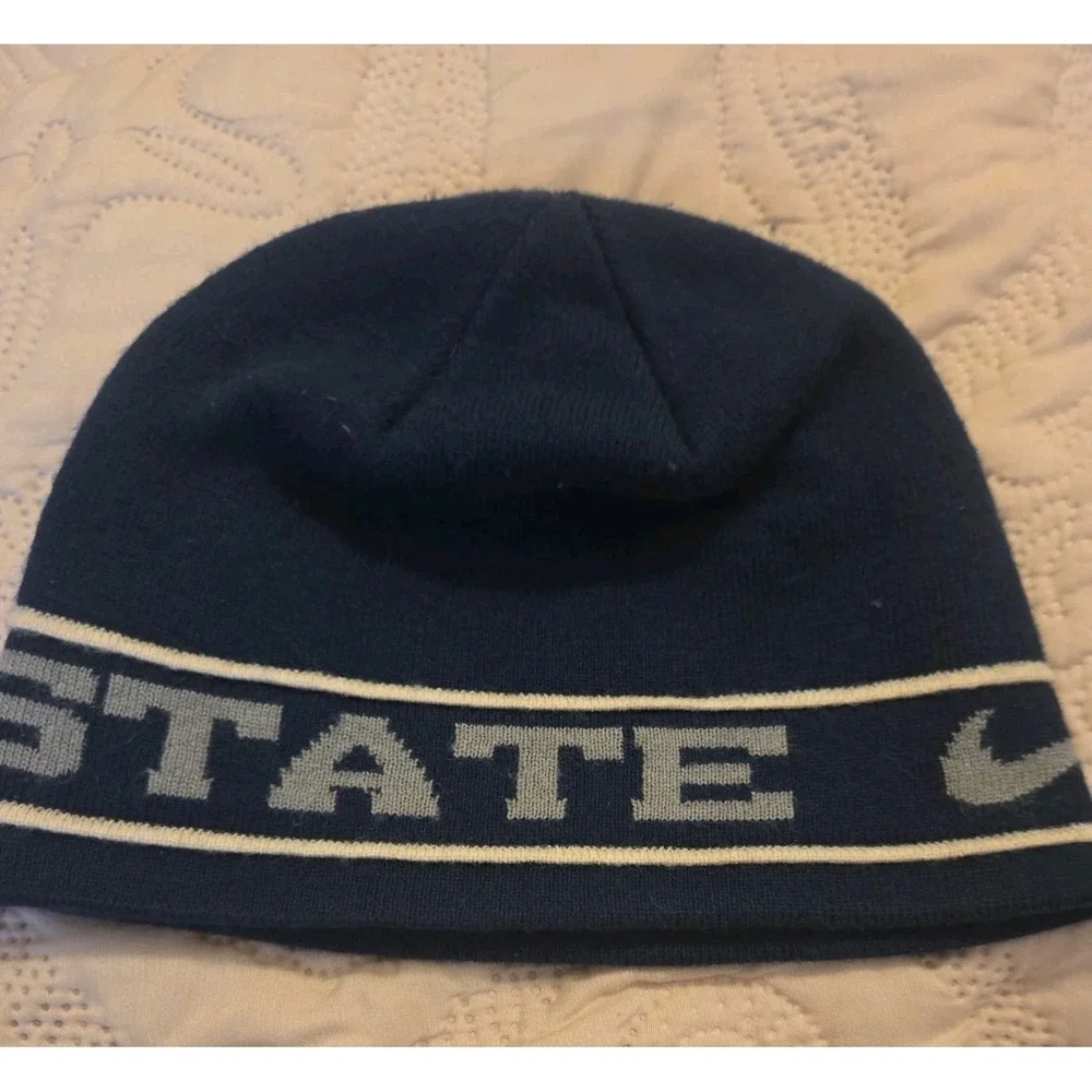 2 Penn State Nike Beanies/ Stocking Caps One Size Blue White Gray
